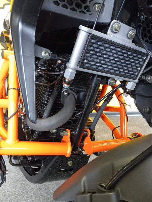 Мотоцикл SPARK SP300T-2