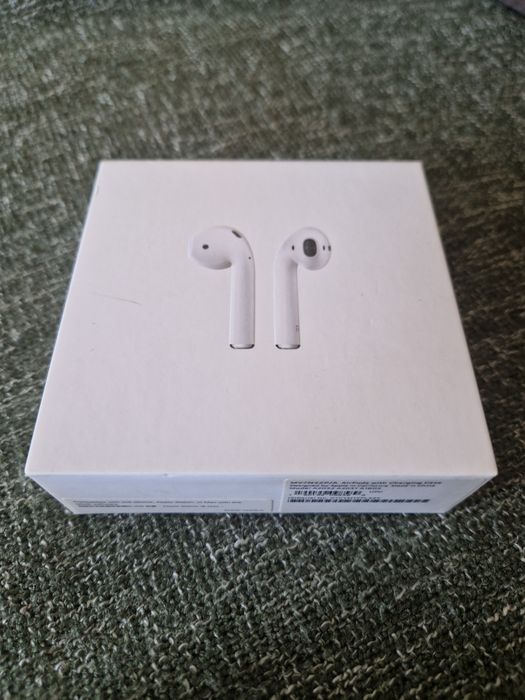 Кейс для навушників Airpods 2