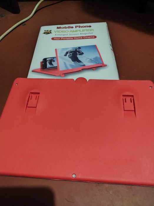 Увеличитель для телефона 3D.