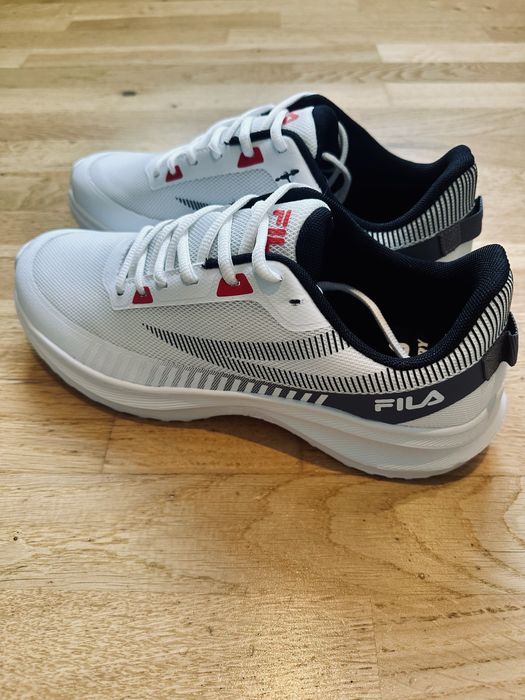 Fila білі, 43 розмір, стан 10/10