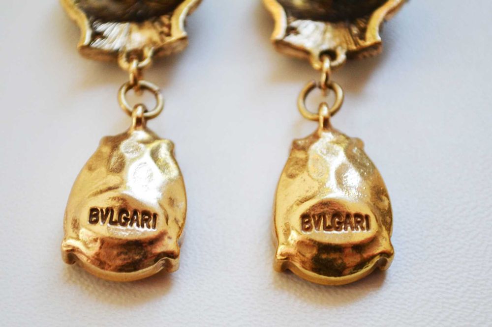 Серьги с короной и камнями Bvlgari желтый с синим