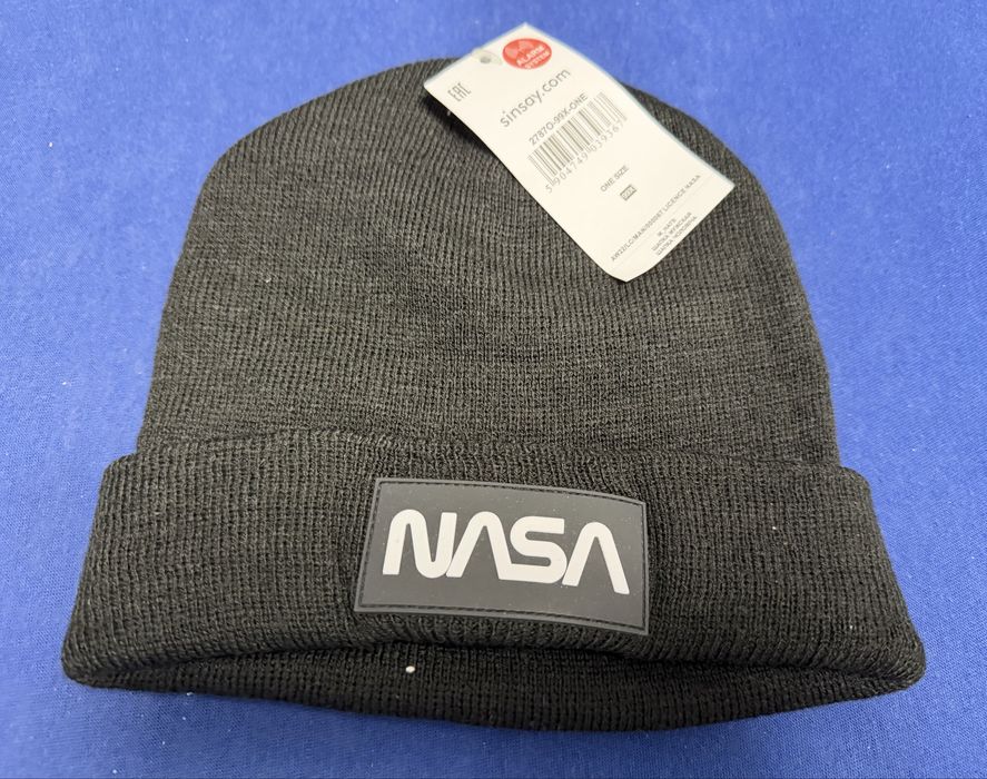 Czapka na zime NASA nowa