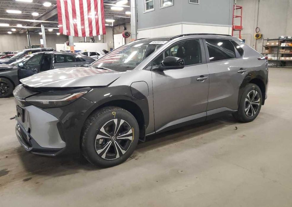 разборка  bZ4X розбірка запчастини запчасти