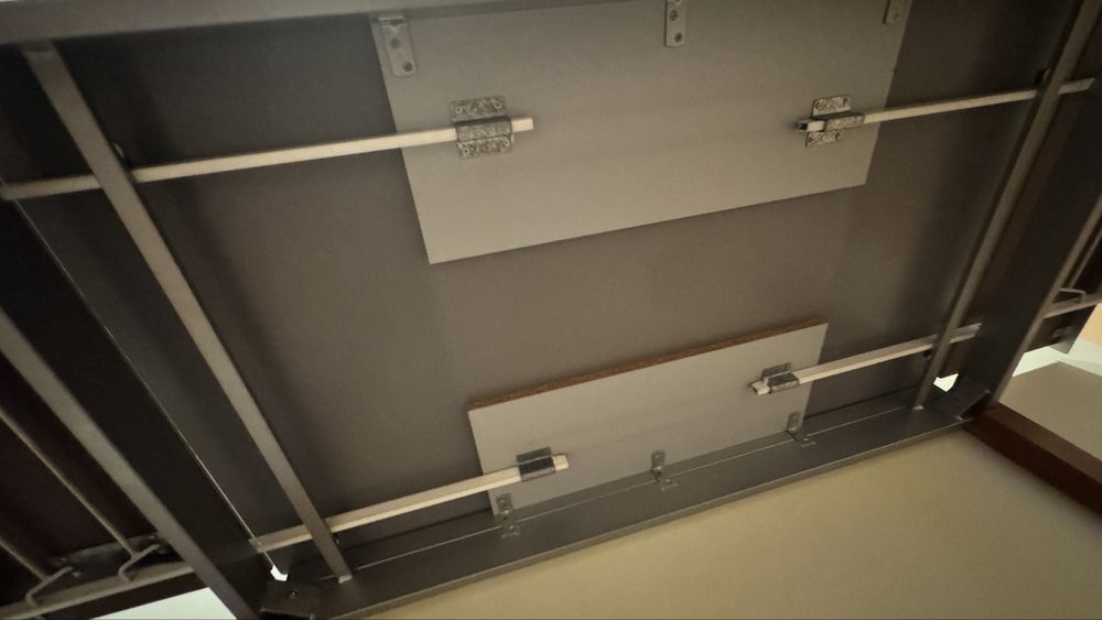 Mesa de jantar extensível