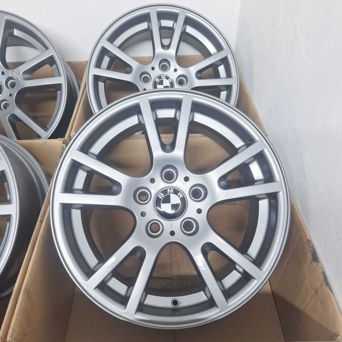 Oryginalne felgi aluminiowe 17'' BMW BBS 5x120 8J ET46  A179
