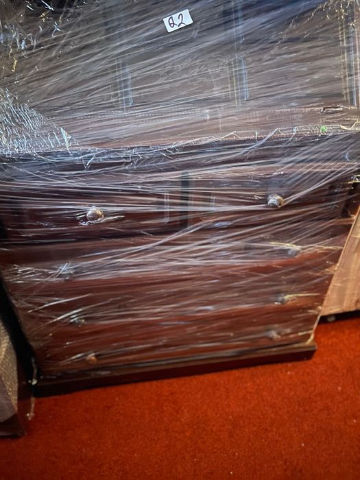 Mobiliário antigo (conjunto de varios moveis)