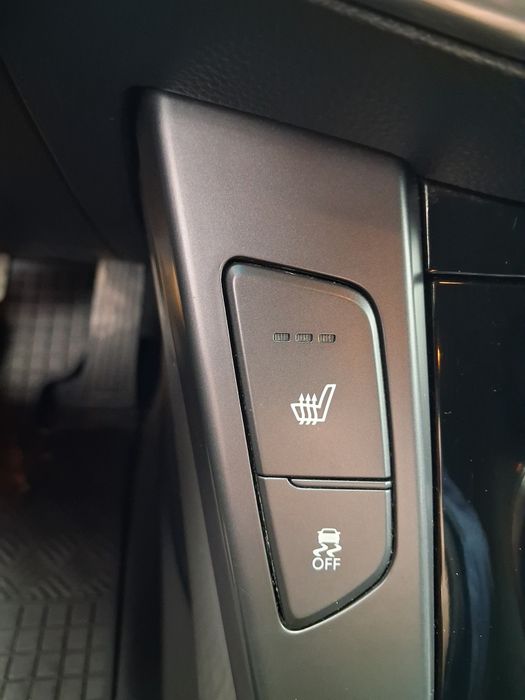 Хюндай  і 40 1,7 crdi 2013 р.в.