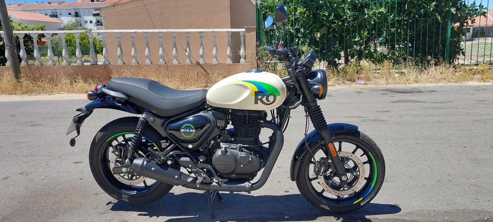 Vende-se mota como nova
