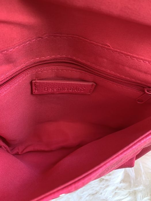 Malas cor de rosa Bershka e Parfois