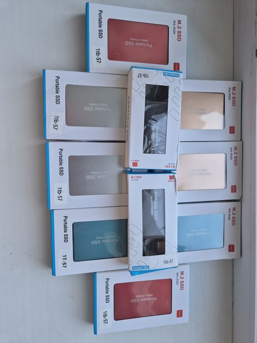 Жесткий диск 1 ТР НОВЫЙ