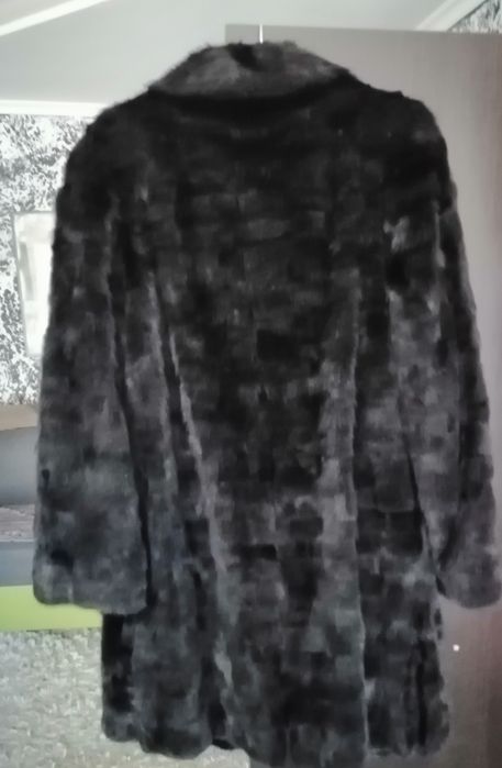 Норкова шуба, практично нова! Розмір 46!