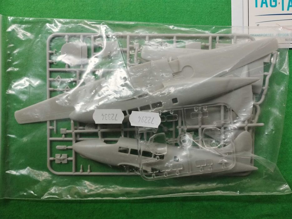 1/72 Amodel 72294 de Havilland dH.104 Dove Transportes Aéreos de Timor + EXTRAS TAP
