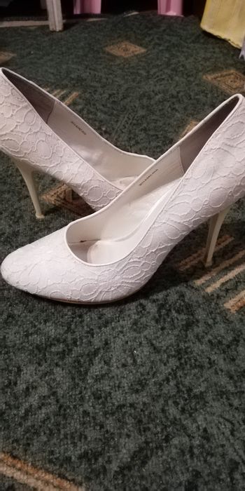 Продам свадебные туфли