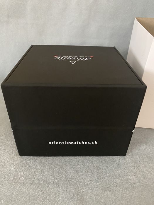 Pudełko szkatułka na zegarek Atlantic