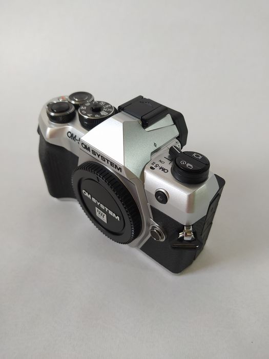 Фотоапарат Olympus OM-5 II Silver