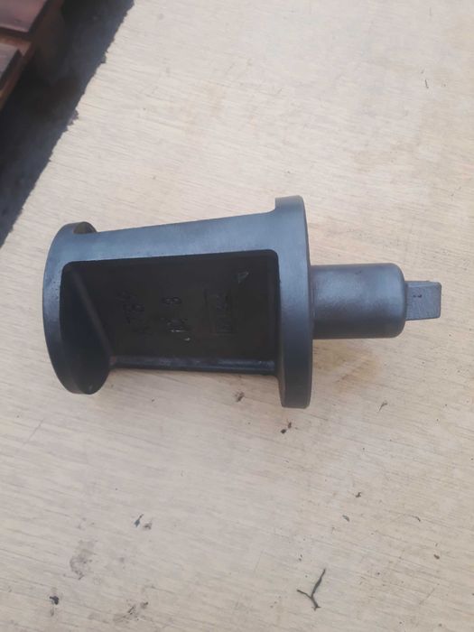 Pompa BP MEC 9-11-13. Kolektor.