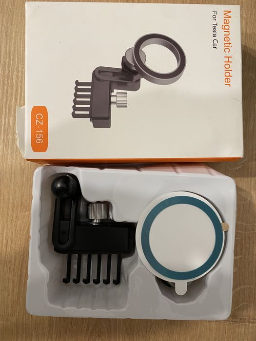 Uchwyt magnetyczny na smartfon do Tesla model 3 lub Y