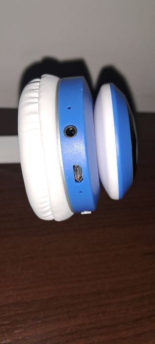 Навушники безпровідні