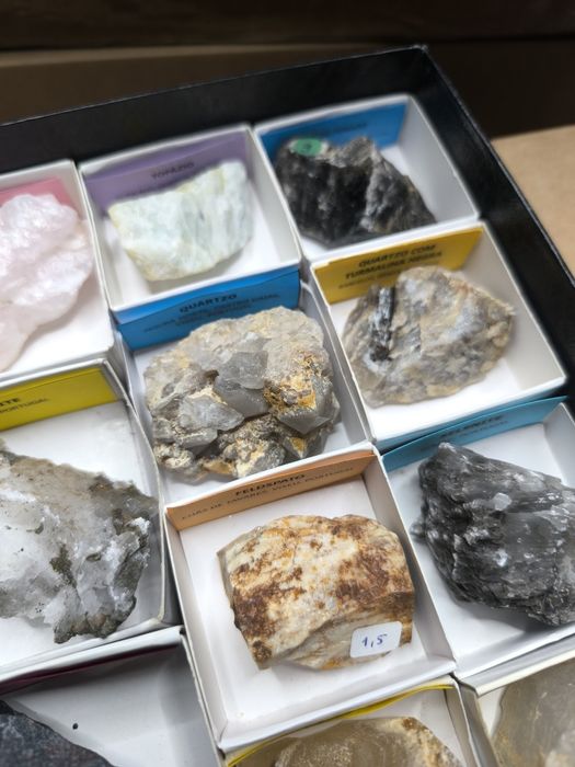 Conjunto de minerais