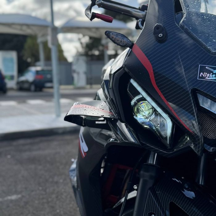 Mitt GP 125, moto com pequeno visual da BMW (urgente)