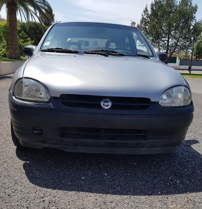 Opel Corsa B Swing 1995 - 2 portas - Ótimo estado