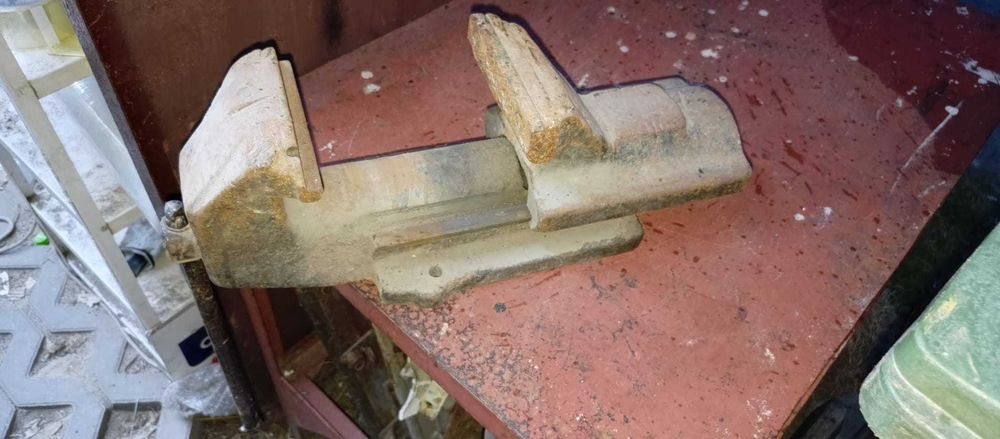 Imadło ślusarskie stołowe 150 mm solidne stare mocne ciężkie