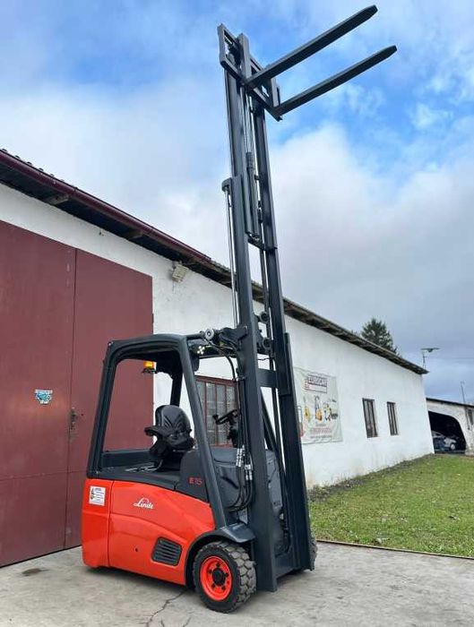 Навантажувач штабелер 1356 Навантажувач LINDE E16-02 1.6t 5,45m