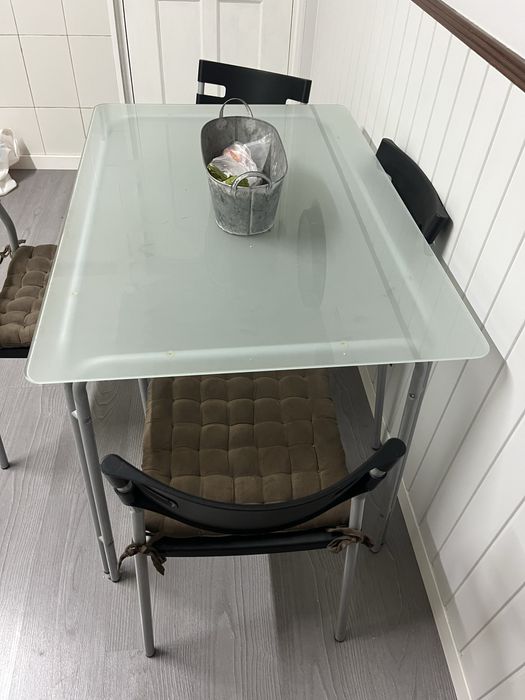 Mesa cozinha 4 cadeiras