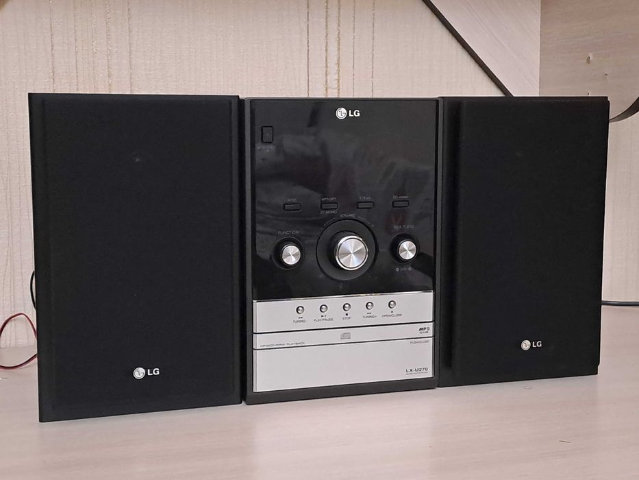 Музыкальный центр LG LX-U 270 X