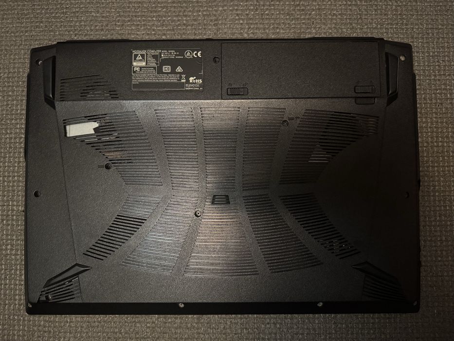 ноутбук Dream Machines  G1650-15 (G1650-15UA45)16gb ОЗУ