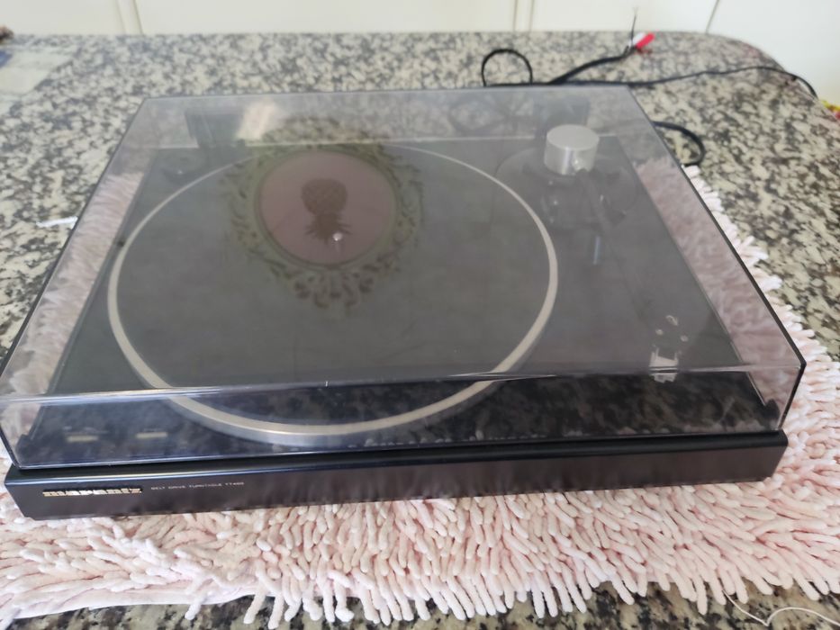 Marantz TT 400 Belt Drive Turntable