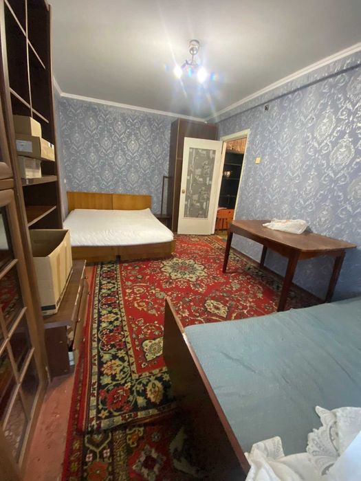 Продам 1-комнатную квартиру на 2м этаже, район "Украины"
