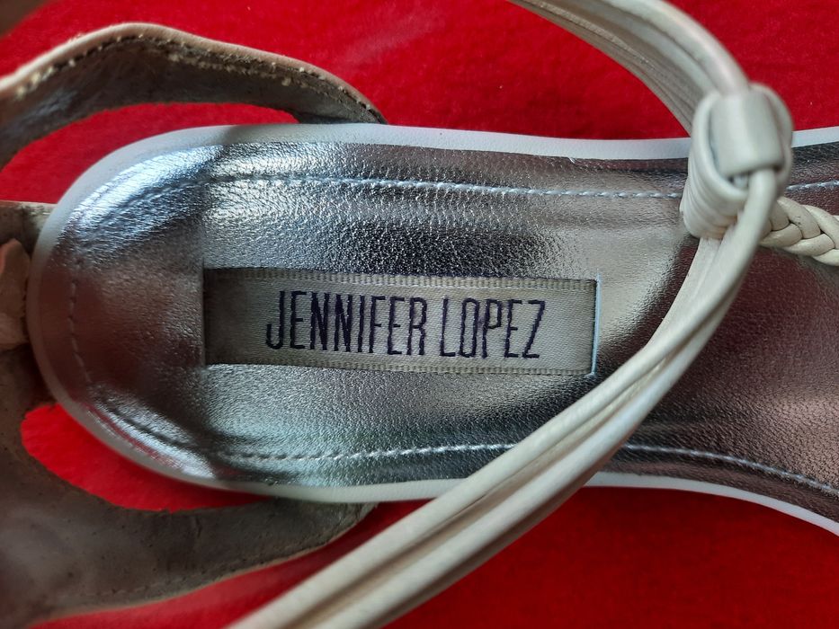 Продам босоніжки Дженіфер Лопез