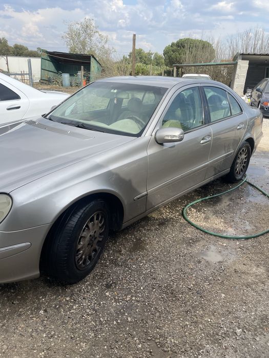 Mercedes e220 elegance 2003