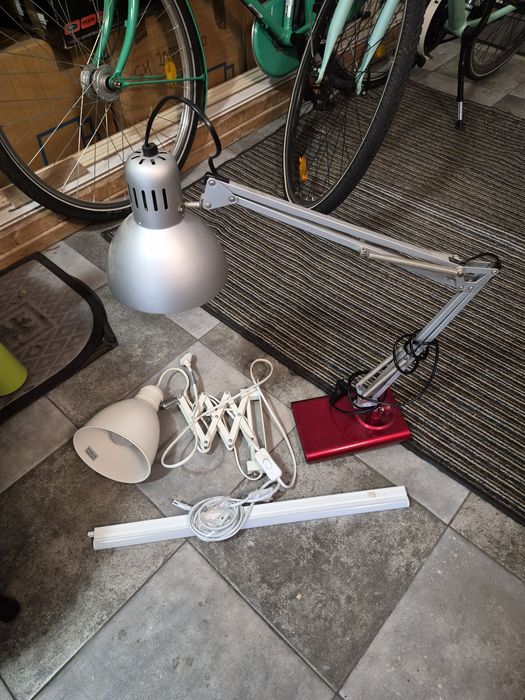 Zestaw lamp domowych