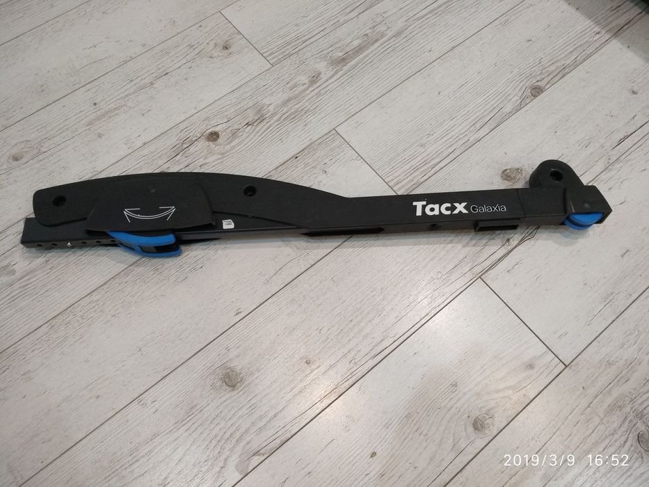 tacx galaxia rama wspornik prawy