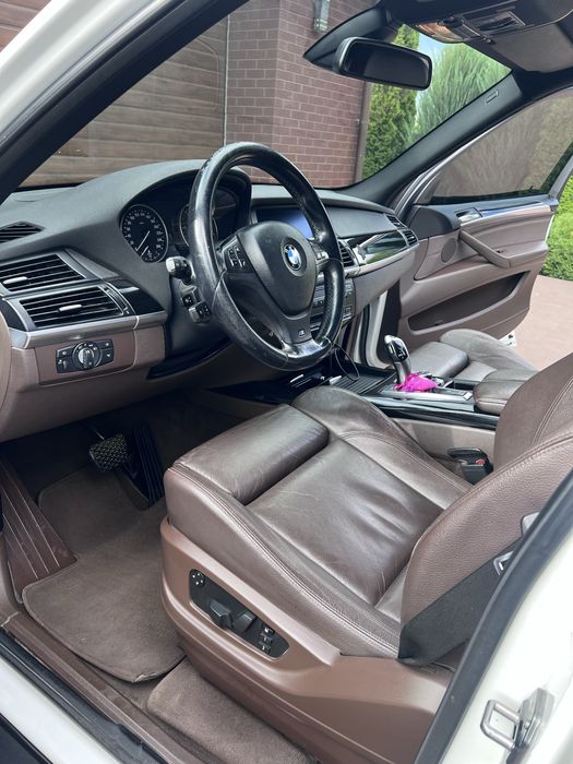 Продам своє авто х5