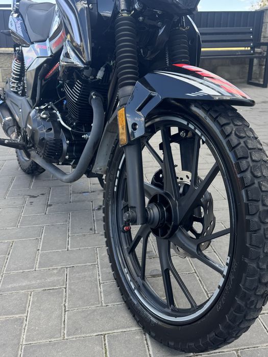 Продам Mustang mt200-9