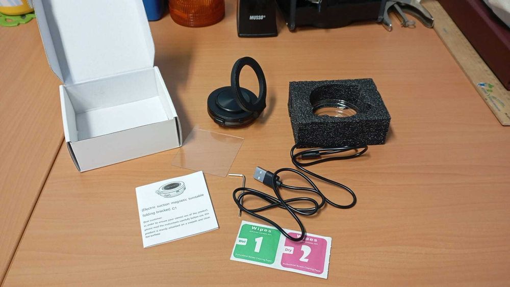 C1 - Suporte Magnético / Elétrico para telemóvel