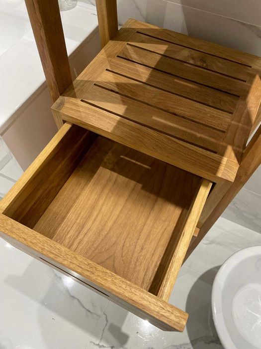 Armário de Casa-de-Banho em Carvalho