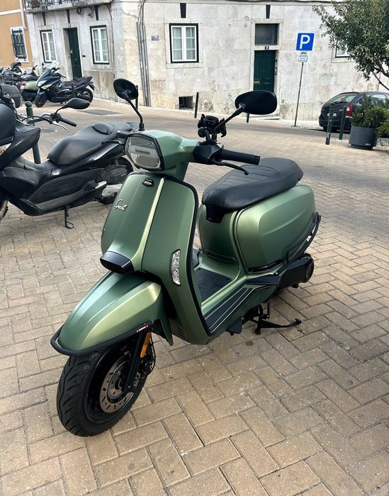 Lambretta Special 125 - Verde Metálico