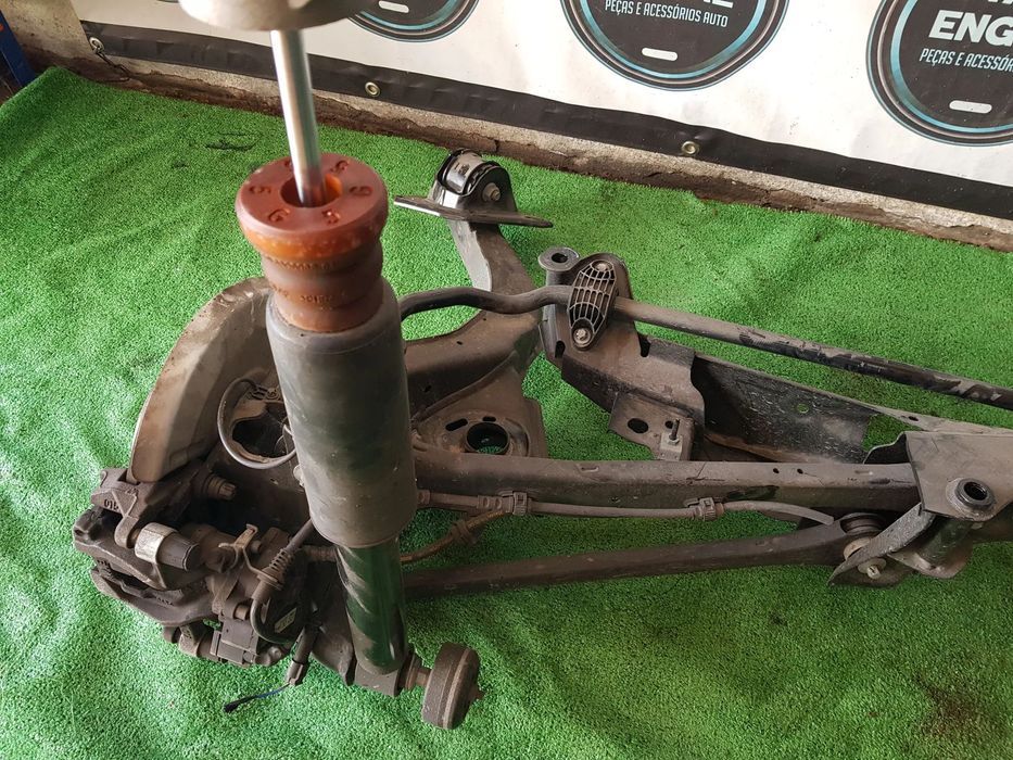 Eixo Tras BMW Serie 1 F40 2020-2024