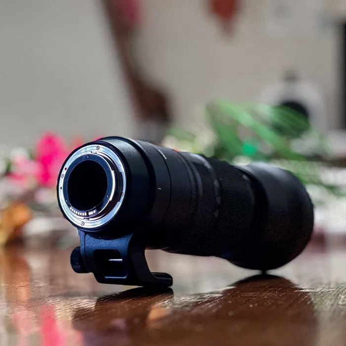 Sigma 150-600 contemporany com dock station