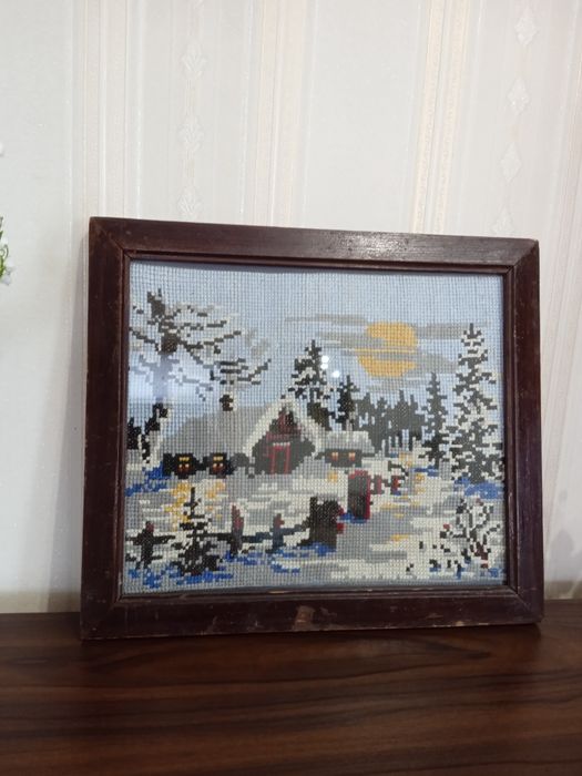 Подарок на память.Вышивки, ручная работа.