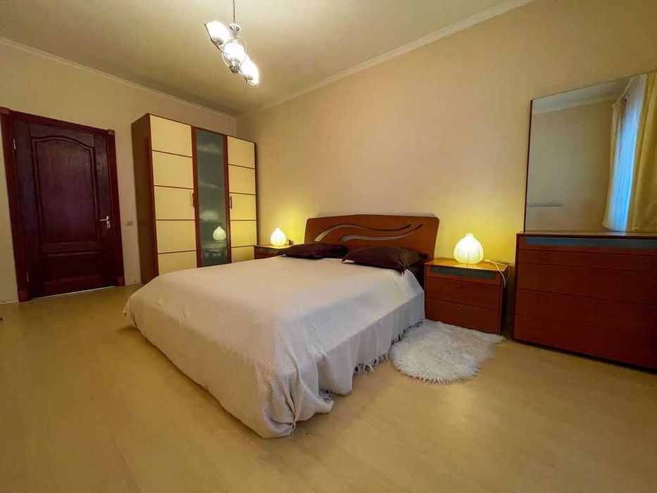 Продам большую 3комн на Чернышевского 1а Центр Нагорка Гагарина