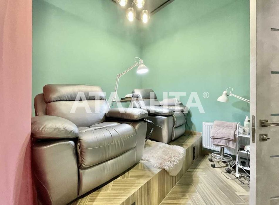 Продам Действующий салон красоты ЖК 4 Сезона Гагарина проспект Фонтан