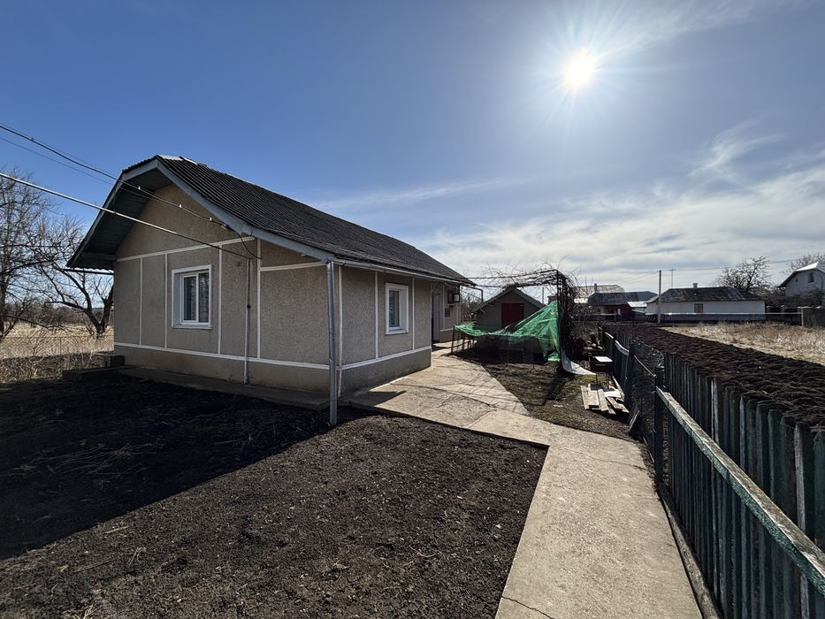 Продається будинок 70м².ділянка 11сот. Підпечери. Світло. Газ. Вода