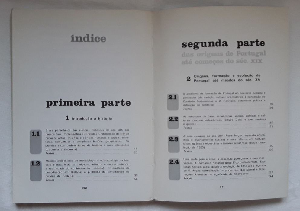 Livros escolares: História de Portugal, 1 e 2 Volumes, 1983
