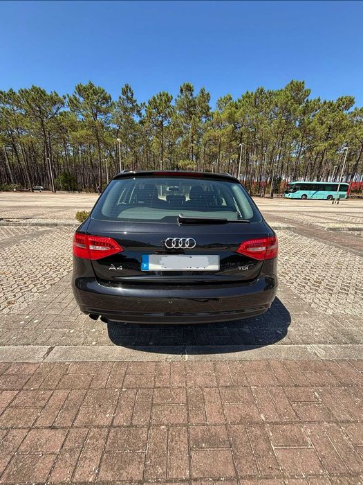 Audi A4 Avant 2.0 TDI - Business Line Sport — photo 4