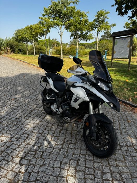 Benelli TRK 502 Ano 2019 3 Malas Givi Trekker